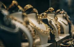 火蝠電商：解鎖潮牌賽道生意經(jīng)，服飾商家轉(zhuǎn)戰(zhàn)配飾類目3個(gè)月GMV提升460%